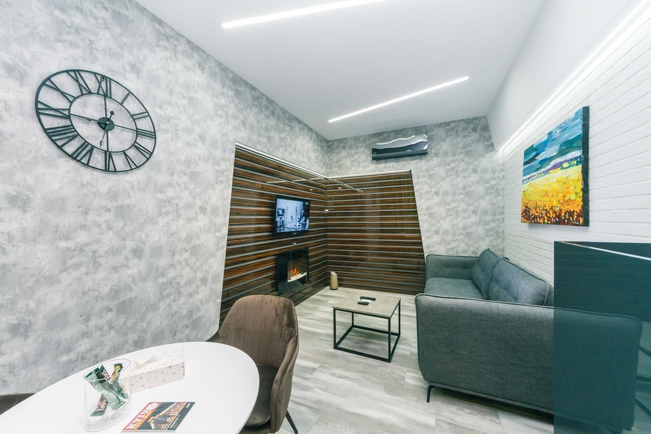 Апарт-отели Luxury Apartments Arena Guliver Киев